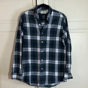 L.L. Bean Navy, Green, White Scotch Plaid Cotton Flannel Shirt Medium EUC